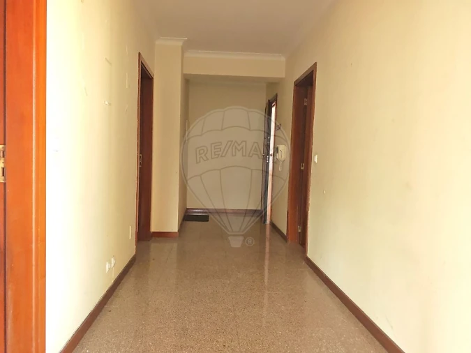 Apartamento T3 para Venda em Oliveira de Frades, Souto de Lafões e Sejães Foto 17