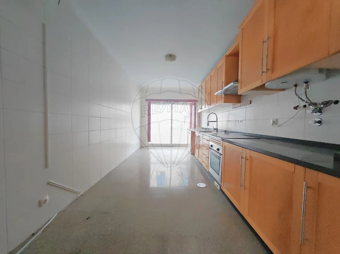 Apartamento T3 para Venda em Oliveira de Frades, Souto de Lafões e Sejães Foto 13