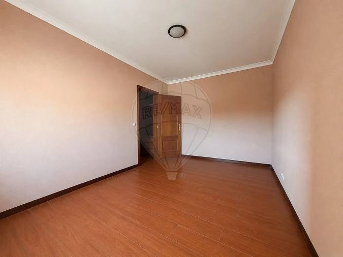 Apartamento T3 para Venda em Oliveira de Frades, Souto de Lafões e Sejães Foto 26
