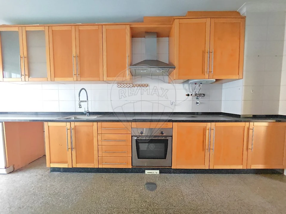 Apartamento T3 para Venda em Oliveira de Frades, Souto de Lafões e Sejães Foto 14