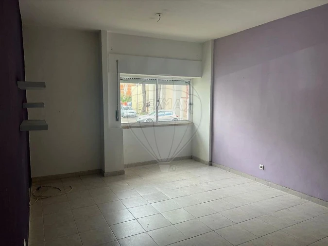 Apartamento T2 para Venda em Moita Foto 9