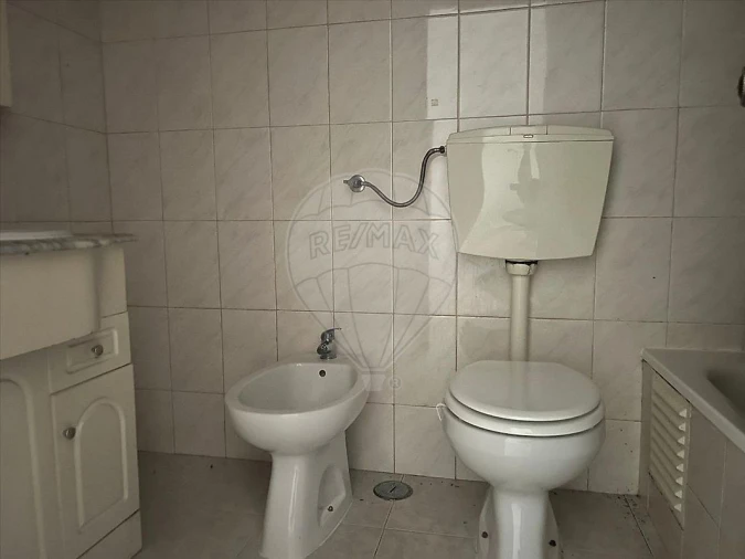 Apartamento T2 para Venda em Moita Foto 3