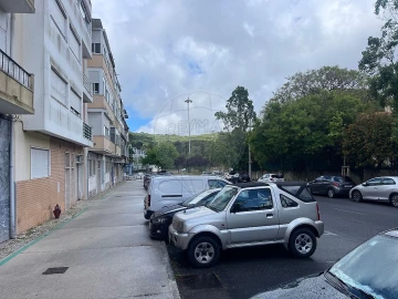 Apartamento T2 para Arrendamento em São Domingos de Benfica
