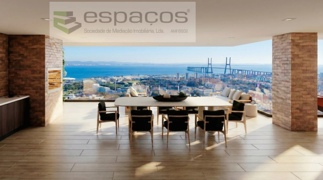 Apartamento T3 para Venda em Sacavém e Prior Velho Foto 4
