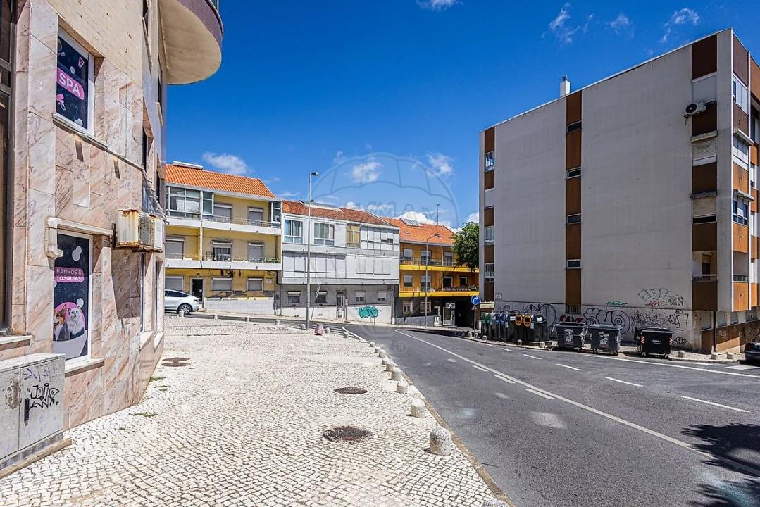 Apartamento T2 para Venda em Almada, Cova da Piedade, Pragal e Cacilhas Foto 10