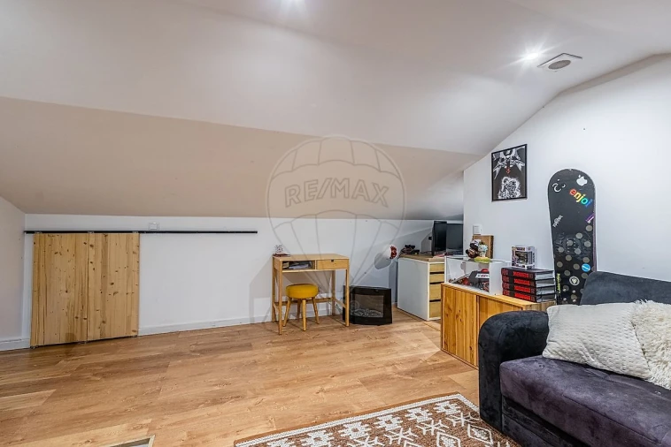 Apartamento T2 para Venda em Almada, Cova da Piedade, Pragal e Cacilhas Foto 2