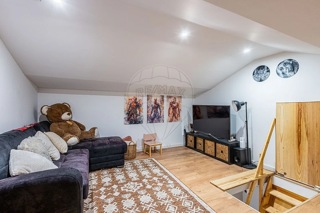 Apartamento T2 para Venda em Almada, Cova da Piedade, Pragal e Cacilhas Foto 5
