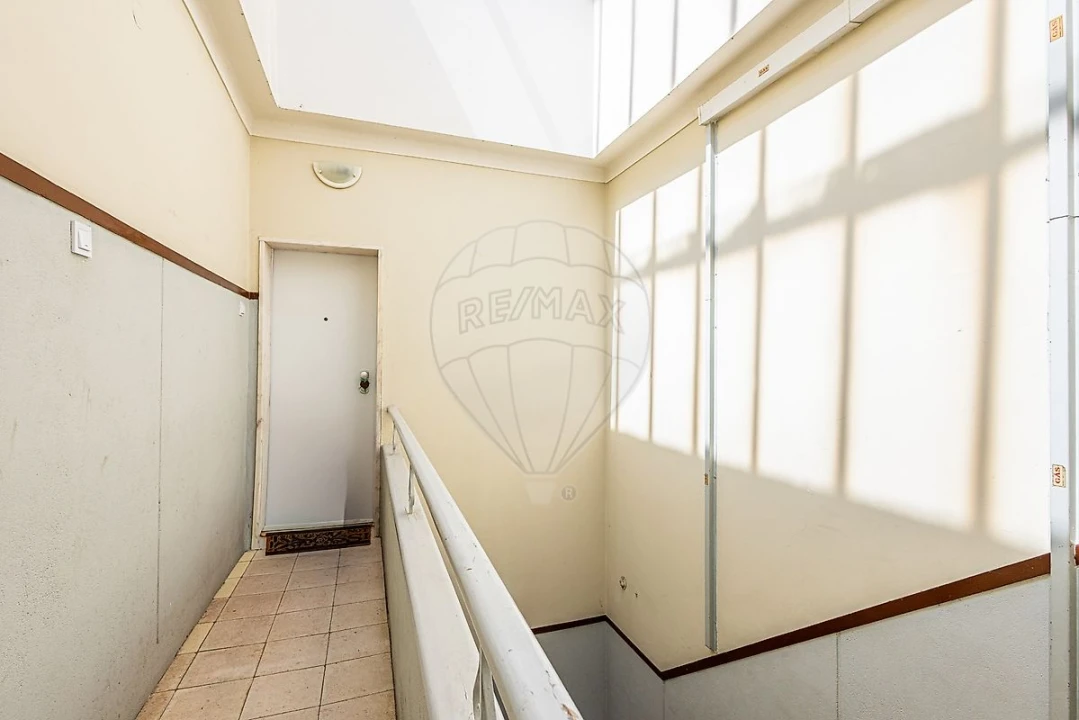 Apartamento T2 para Venda em Almada, Cova da Piedade, Pragal e Cacilhas Foto 6