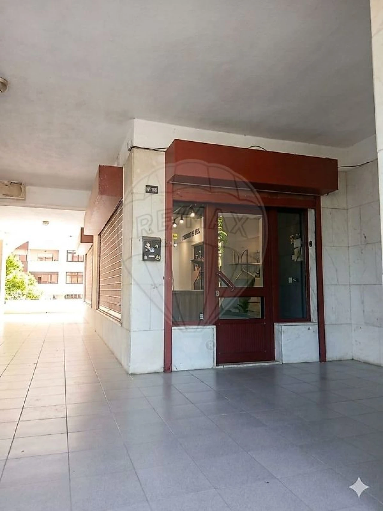 Loja para Arrendamento em Póvoa de Santa Iria e Forte da Casa Foto 4