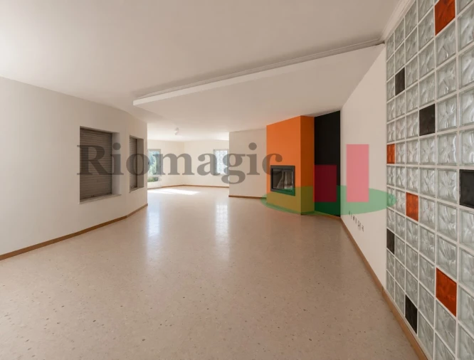 Moradia T4 para Venda em Pombal Foto 6