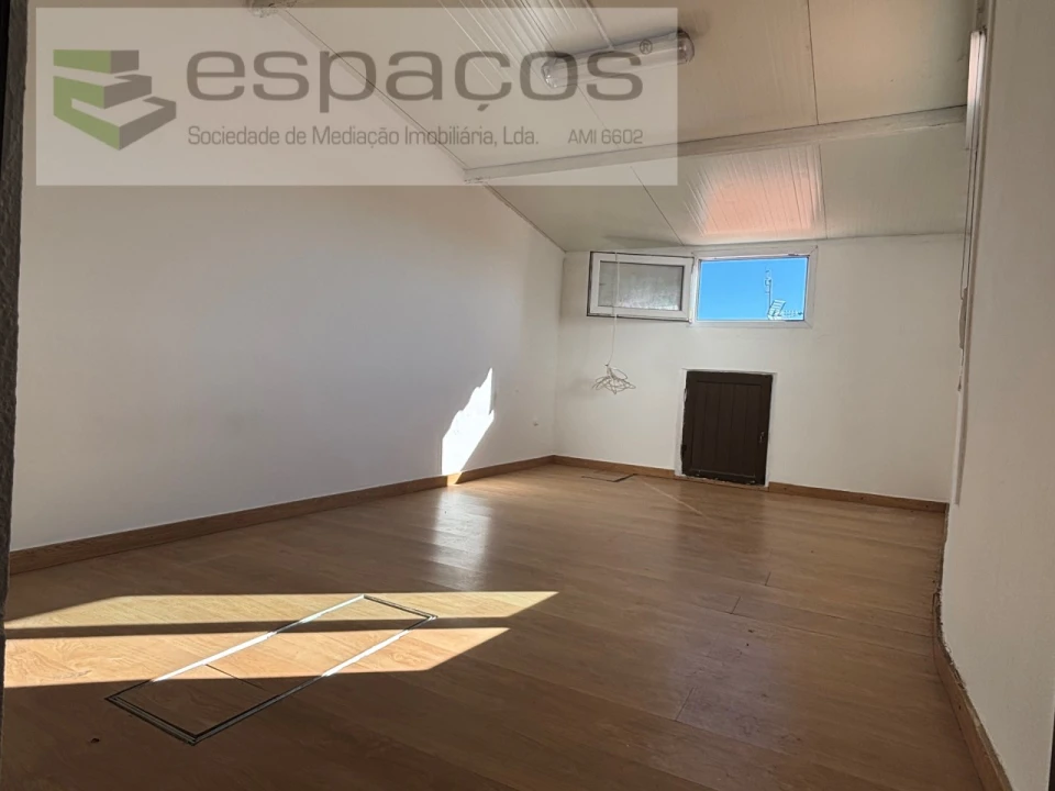 Moradia T3 para Venda em Rosmaninhal Foto 11