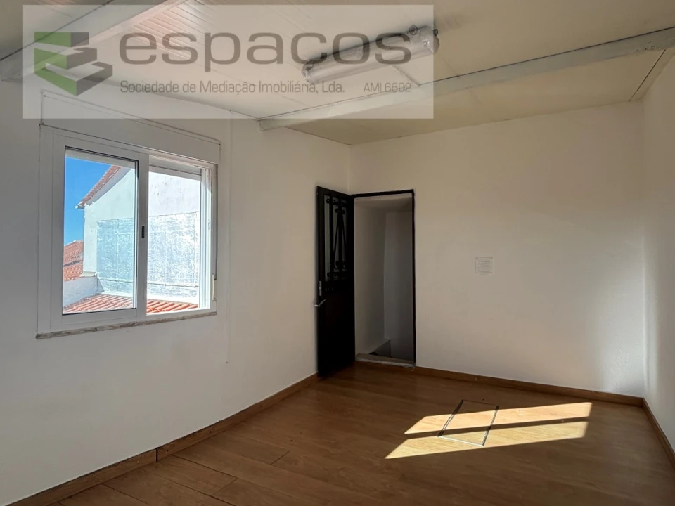 Moradia T3 para Venda em Rosmaninhal Foto 12
