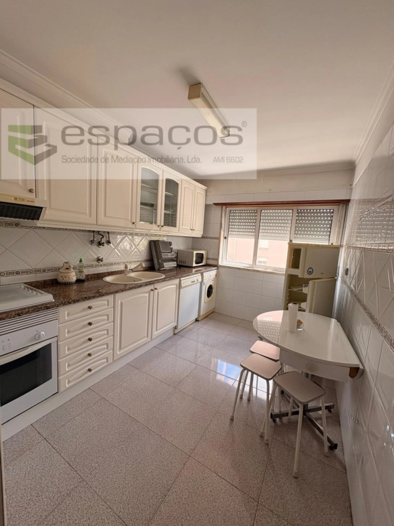 Apartamento T3 para Arrendamento em Odivelas Foto 2