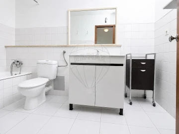 Apartamento T2 para Venda em Rio de Mouro