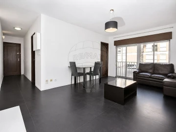 Apartamento T2 para Venda em Rio de Mouro