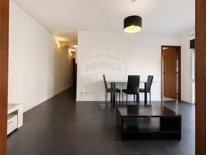 Apartamento T2 para Venda em Rio de Mouro Foto 20