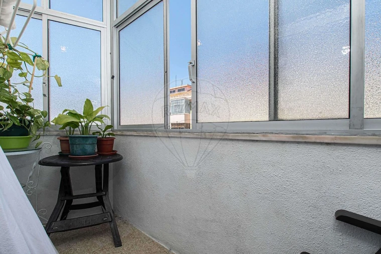 Apartamento T3 para Venda em Massamá e Monte Abraão Foto 3