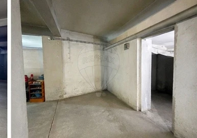 Garagem para Arrendamento em Corroios