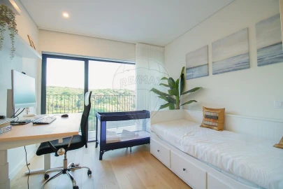 Apartamento T4 para Venda em Algés, Linda-A-Velha e Cruz Quebrada-Dafundo