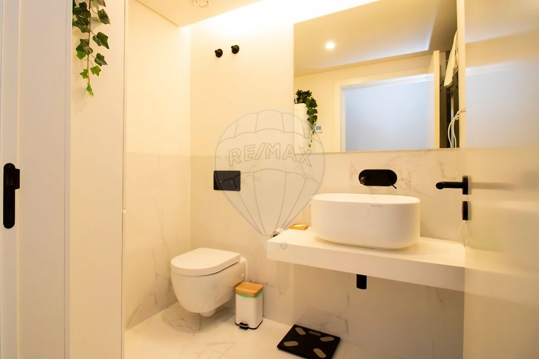 Apartamento T4 para Arrendamento em Algés, Linda-A-Velha e Cruz Quebrada-Dafundo Foto 14