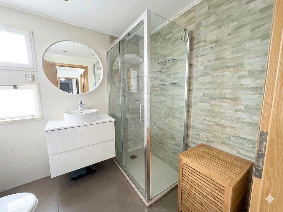 Apartamento T2 para Venda em Santa Clara Foto 15