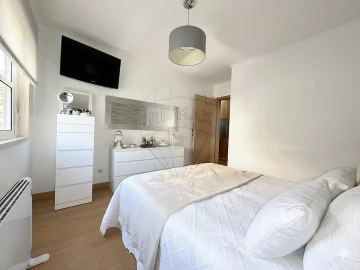 Apartamento T2 para Venda em Santa Clara