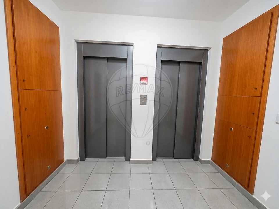Apartamento T2 para Venda em Santa Clara Foto 11