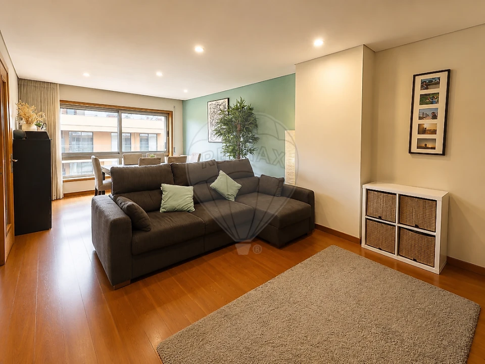 Apartamento T3 para Venda em Custóias, Leça do Balio e Guifões Foto 21