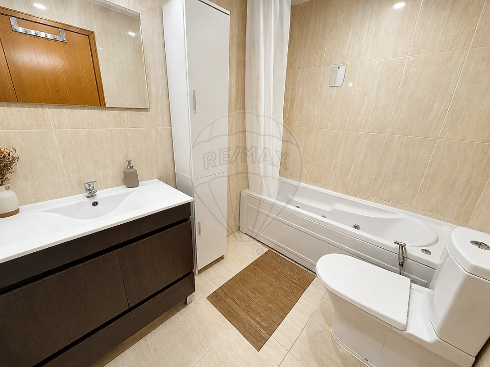 Apartamento T3 para Venda em Custóias, Leça do Balio e Guifões Foto 16