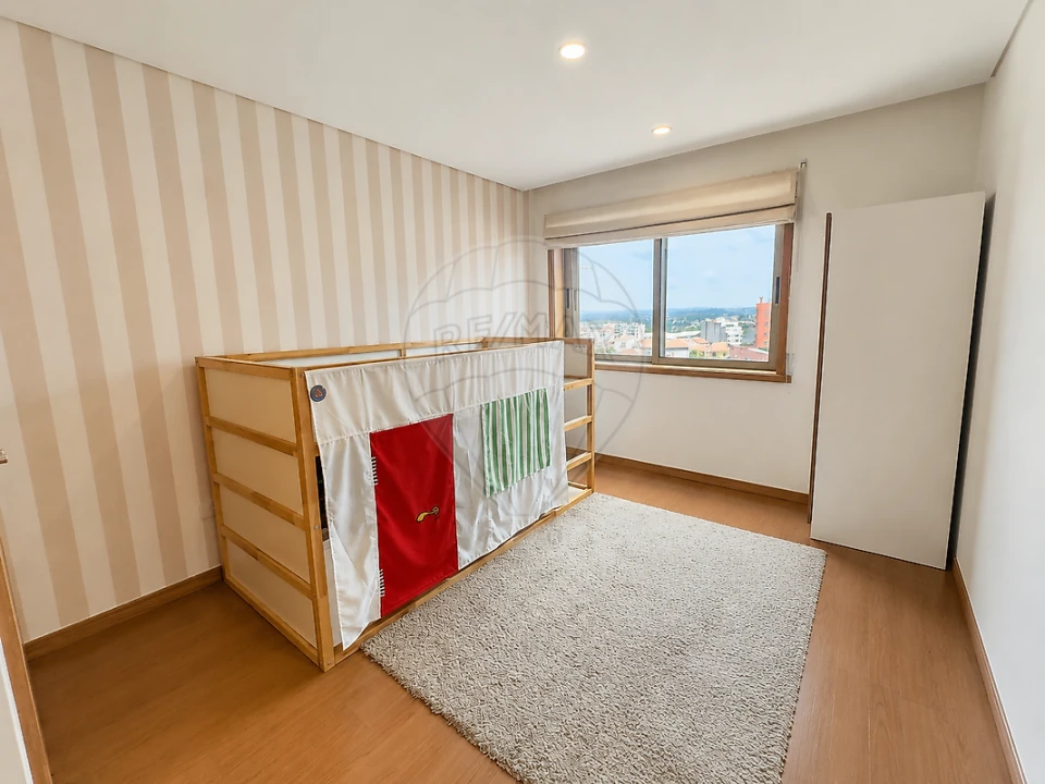 Apartamento T3 para Venda em Custóias, Leça do Balio e Guifões Foto 12