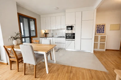 Apartamento T1 para Arrendamento em Lordelo do Ouro e Massarelos