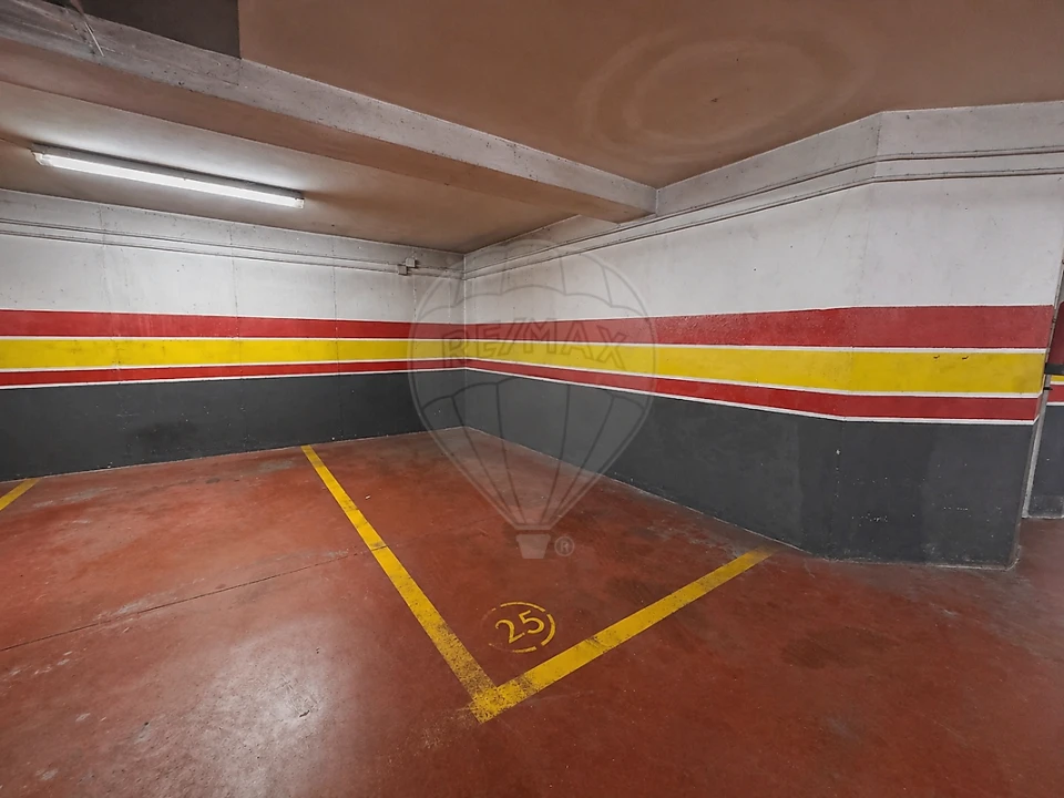 Apartamento T1 para Arrendamento em Lordelo do Ouro e Massarelos Foto 1