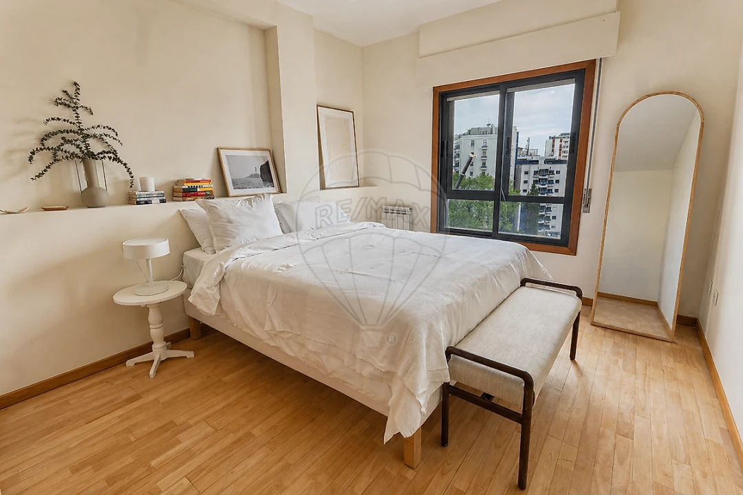 Apartamento T1 para Arrendamento em Lordelo do Ouro e Massarelos Foto 13