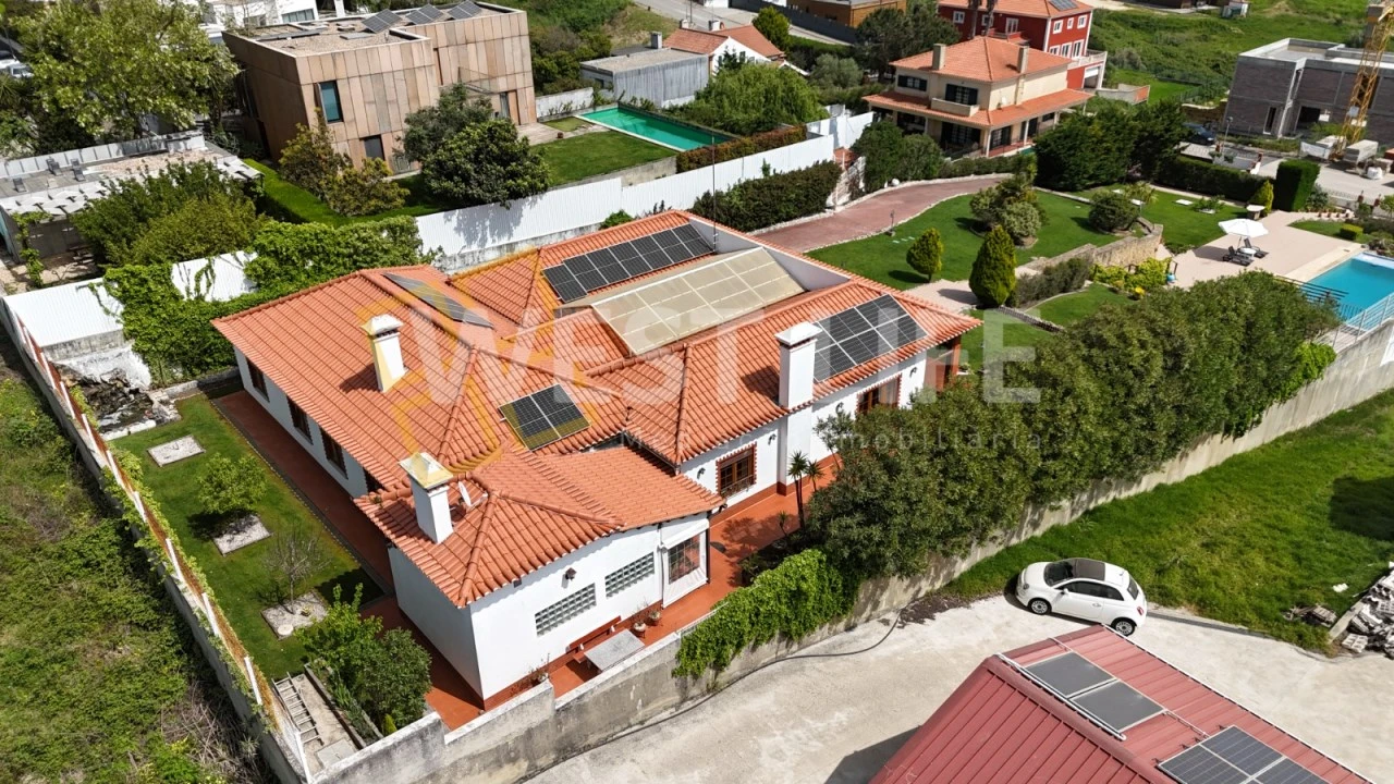 Moradia T4 para Venda em Mafra Foto 1