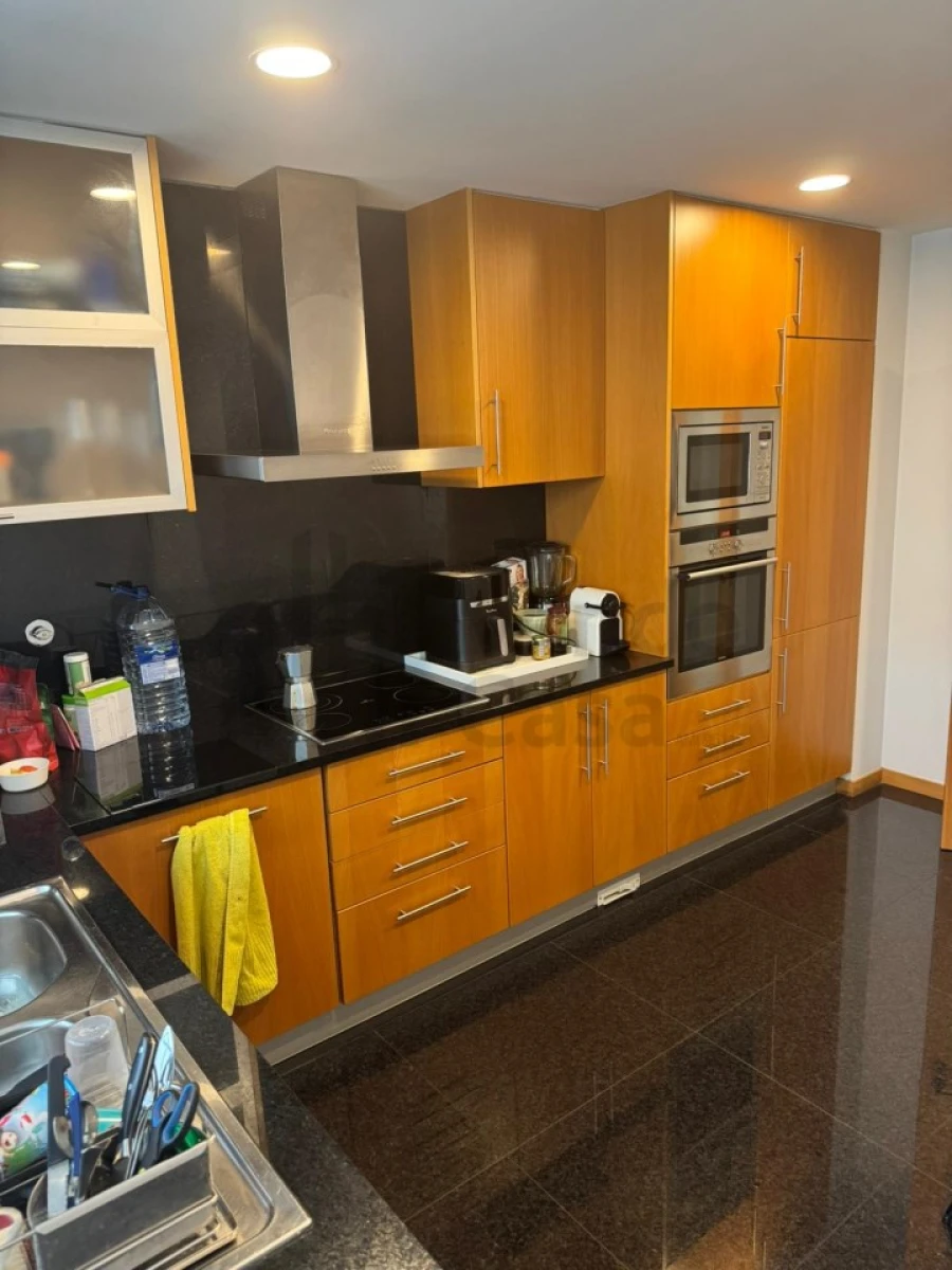 Apartamento T2 para Venda em Nogueiró e Tenões Foto 2