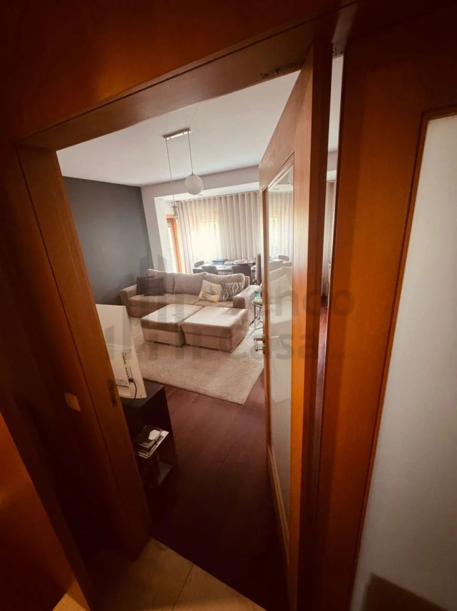 Apartamento T2 para Venda em Nogueiró e Tenões Foto 9