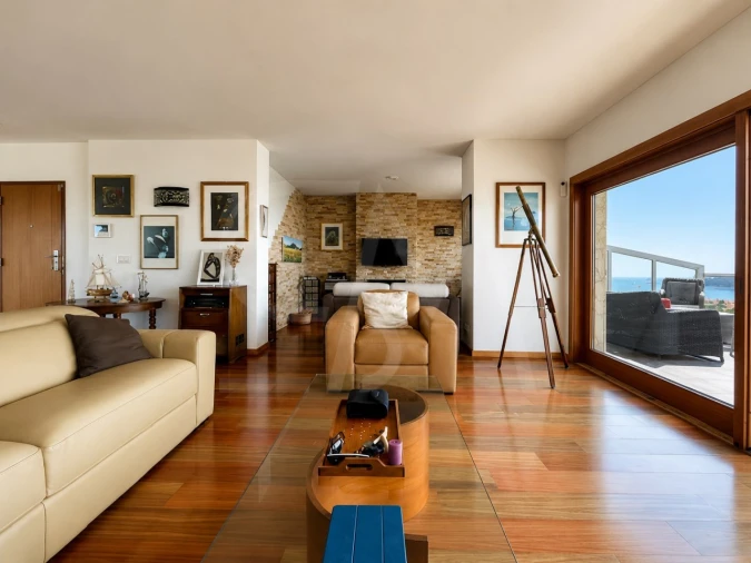 Apartamento T5 para Venda em Ajuda Foto 5