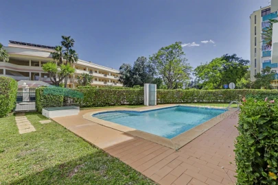 Apartamento T3 para Venda em Quarteira