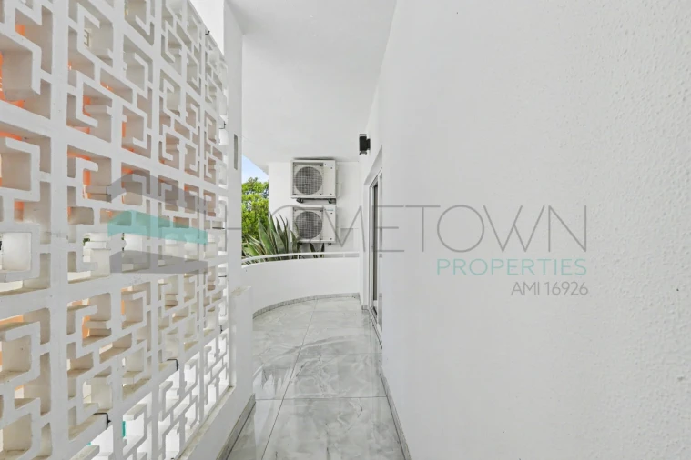 Apartamento T3 para Venda em Quarteira Foto 25