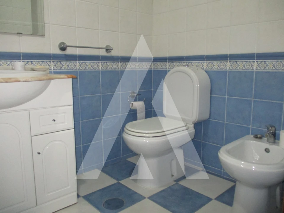 Apartamento T3 para Arrendamento em Oliveira do Bairro Foto 25