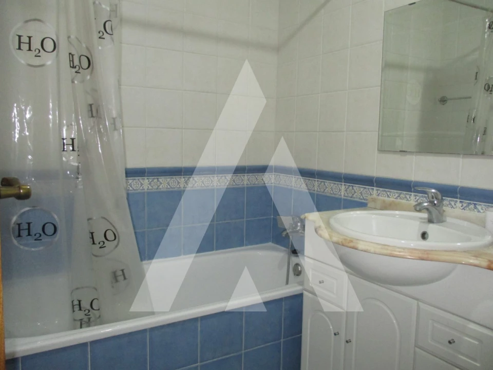 Apartamento T3 para Arrendamento em Oliveira do Bairro Foto 26
