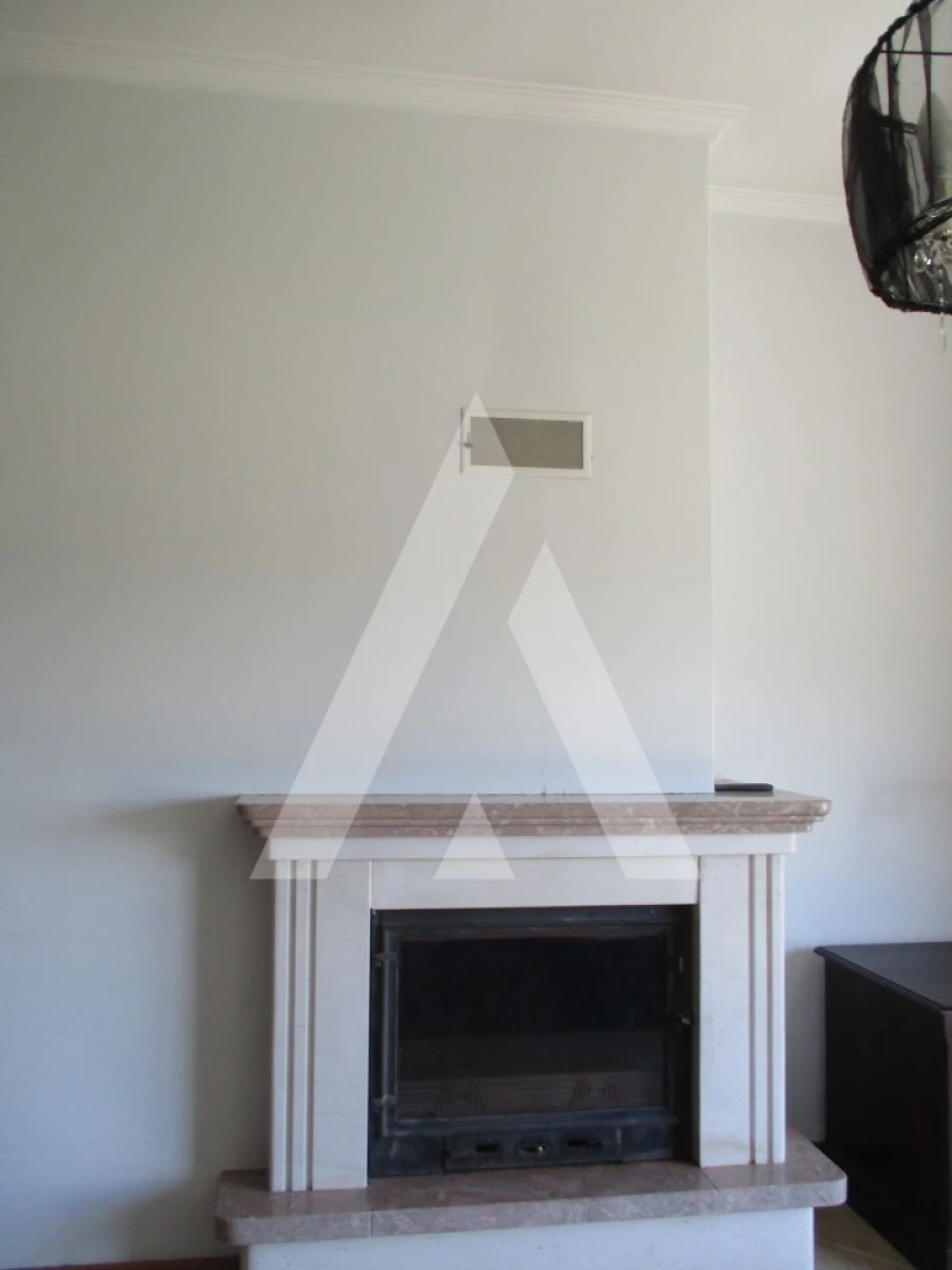 Apartamento T3 para Arrendamento em Oliveira do Bairro Foto 3