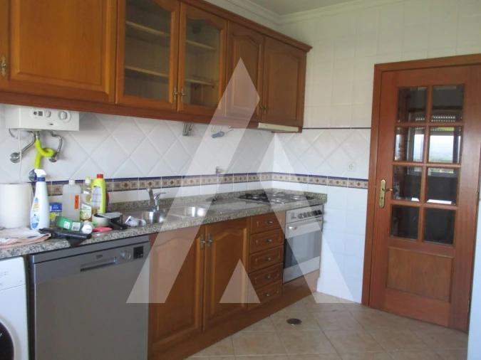 Apartamento T3 para Arrendamento em Oliveira do Bairro Foto 10