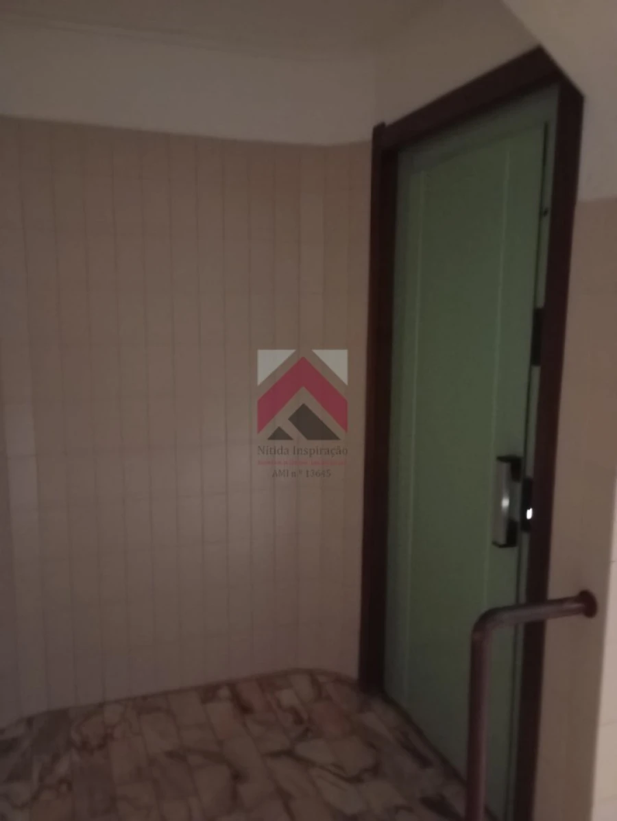 Apartamento T2 para Venda em Rio Tinto Foto 3