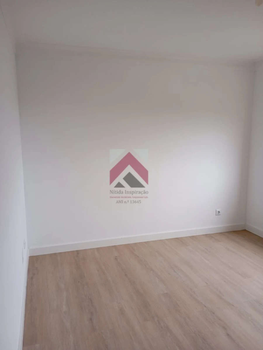 Apartamento T2 para Venda em Rio Tinto Foto 6
