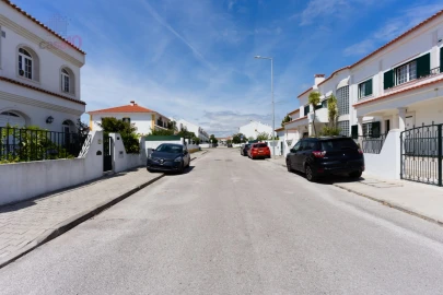 Moradia T5 para Venda em Alcochete