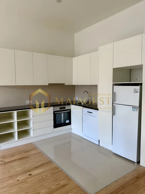 Apartamento para Venda em Cedofeita, Santo Ildefonso, Sé, Miragaia, São Nicolau e Vitória
