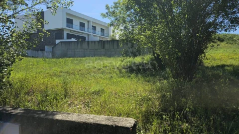 Terreno para Venda em Torres Novas (Santa Maria, Salvador e Santiago)