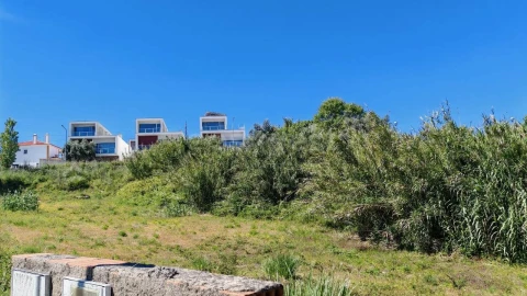 Terreno para Venda em Torres Novas (Santa Maria, Salvador e Santiago)