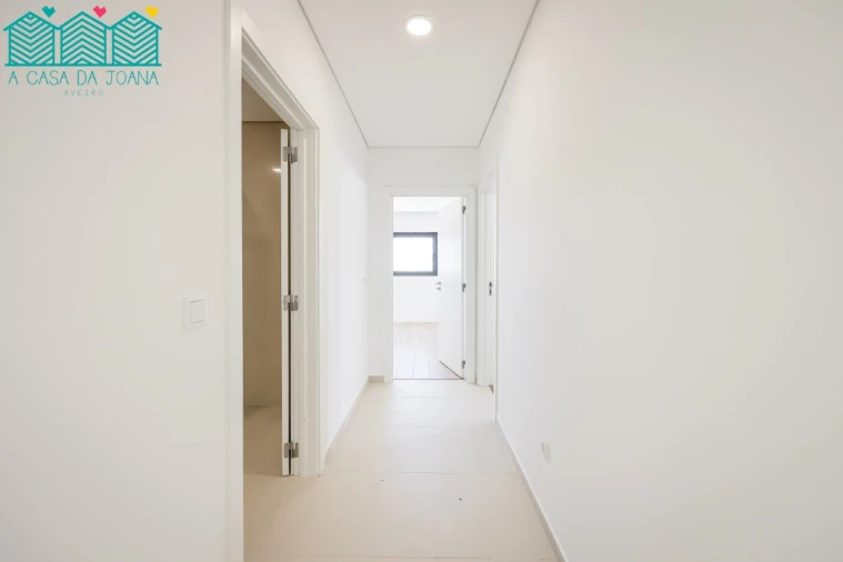Apartamento T2 para Arrendamento em Aradas Foto 13